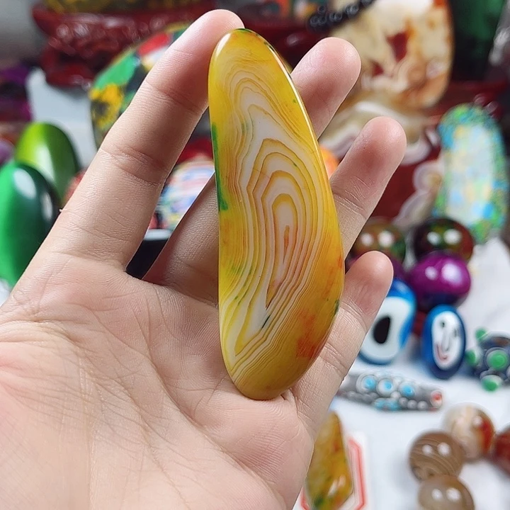玛瑙/玉髓未镶嵌耳饰