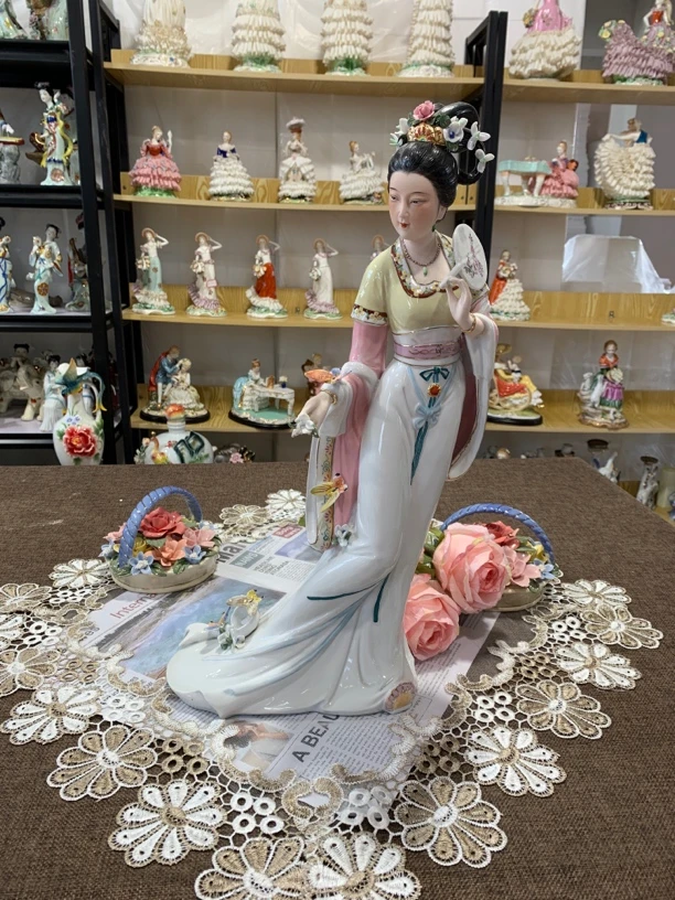 东方美学 国风古韵 大型瓷塑 彩蝶纷飞 纯手工打造