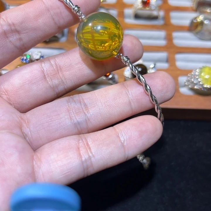 琥珀未镶嵌颈饰琥珀手串