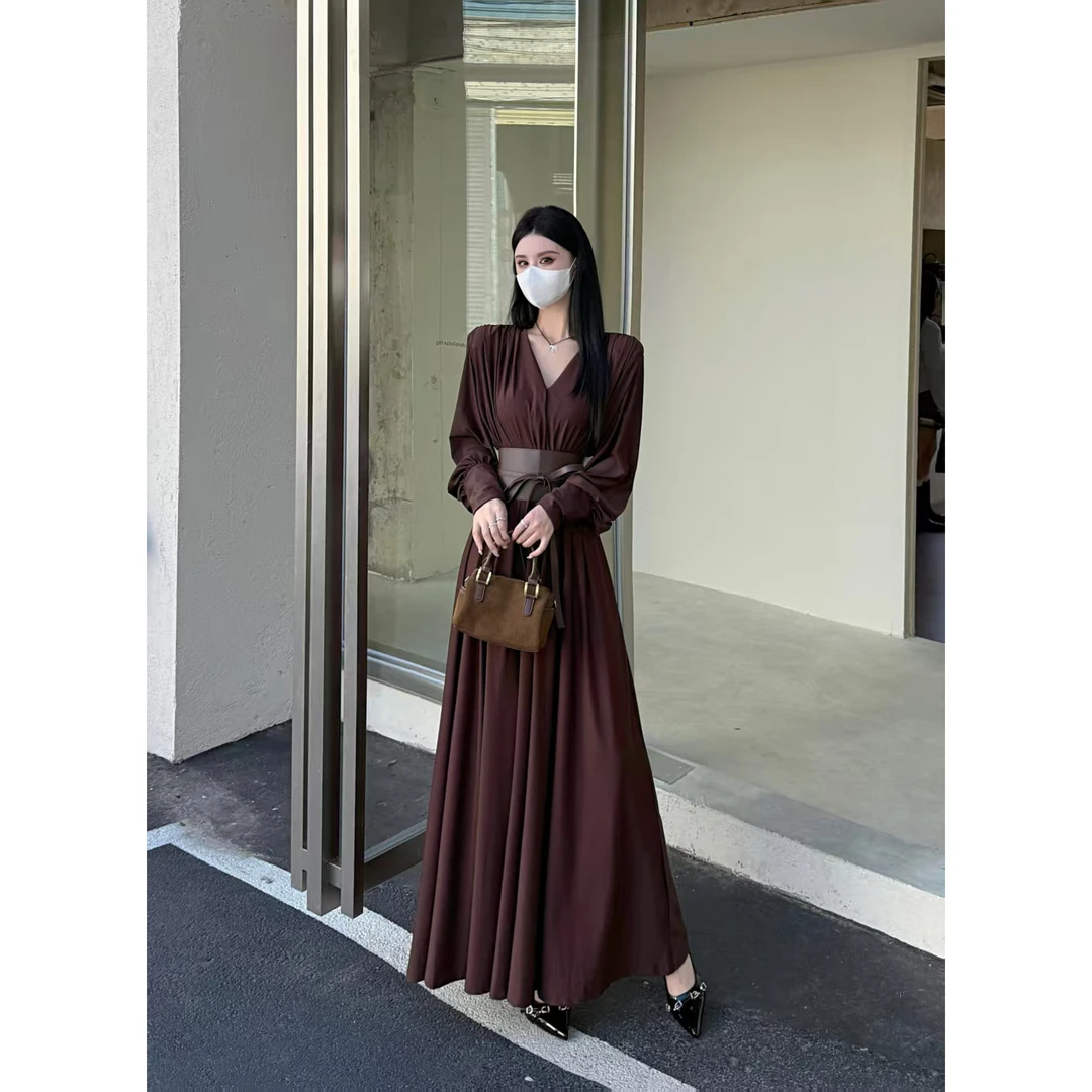 实拍~法式气质秋冬新款腰封系带收腰显瘦高级感V领大码连衣裙