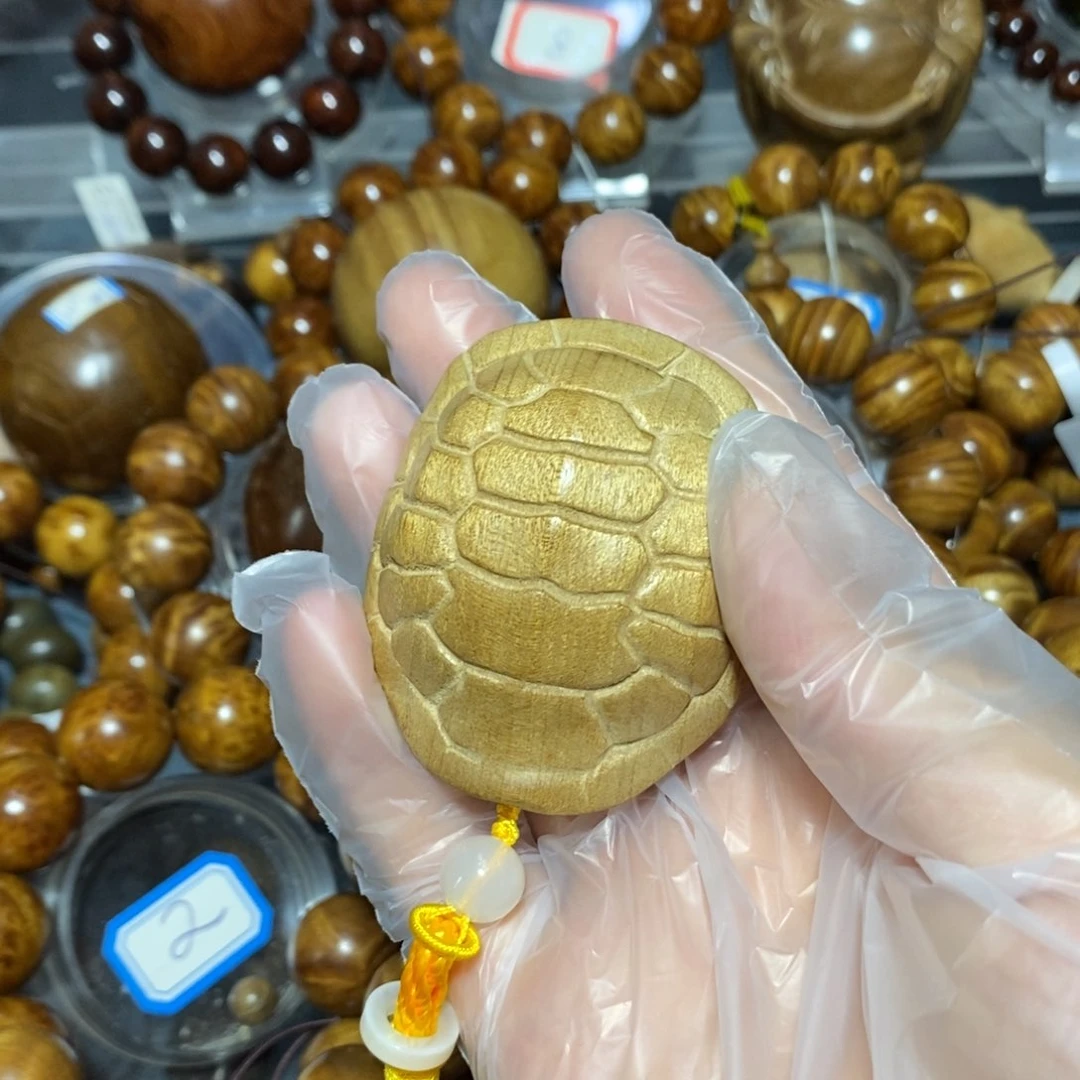 金丝楠木雕工艺品