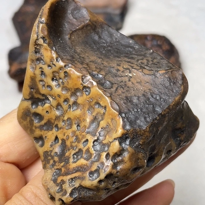 视***动石材戈壁牧民美石原石