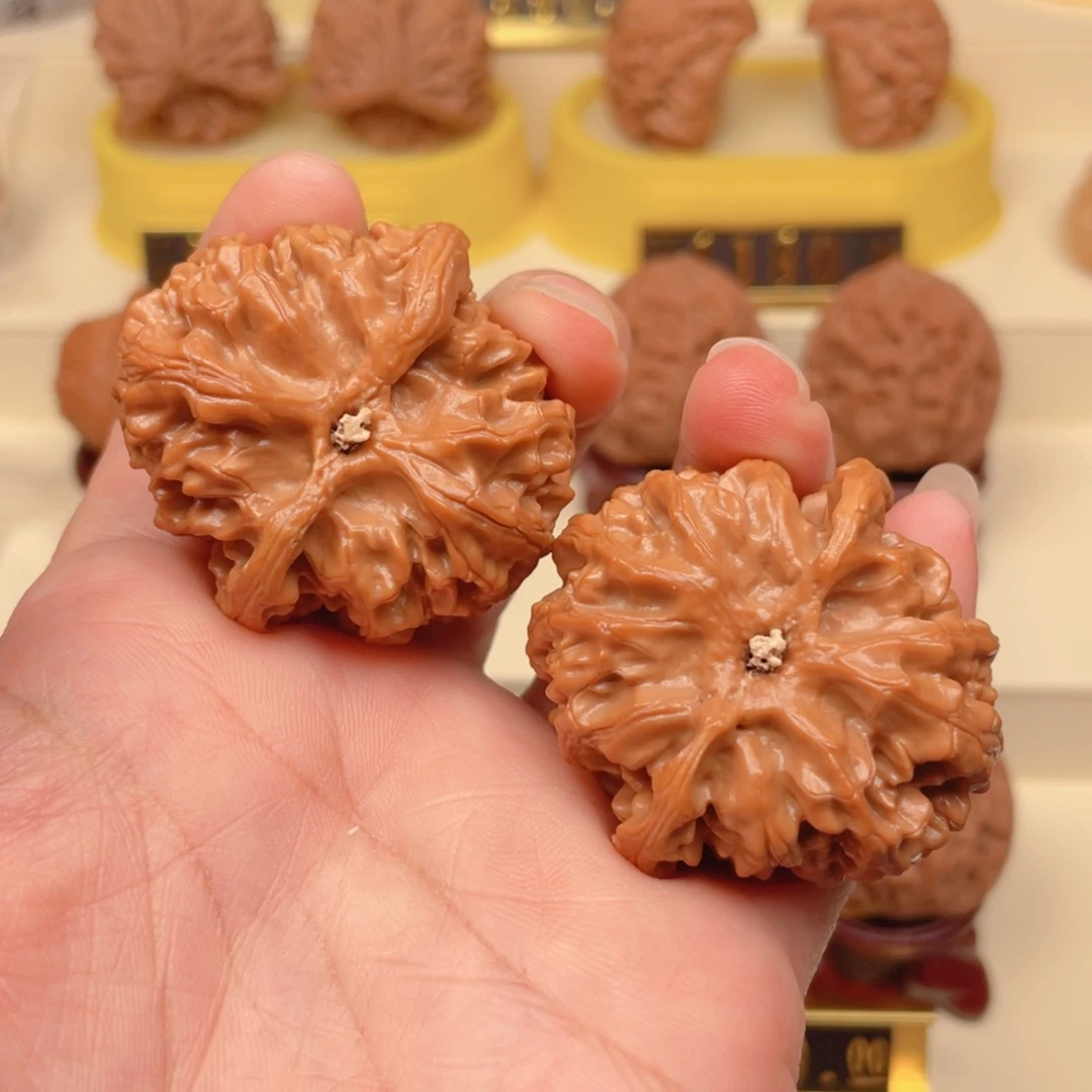 把件文玩核桃球苹果42