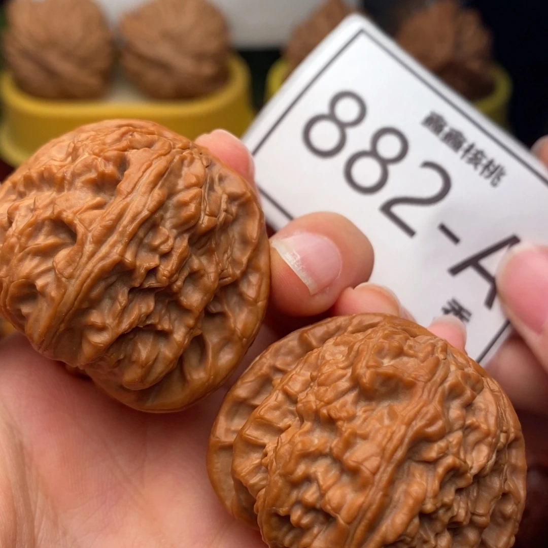 把件文玩核桃白狮子42……