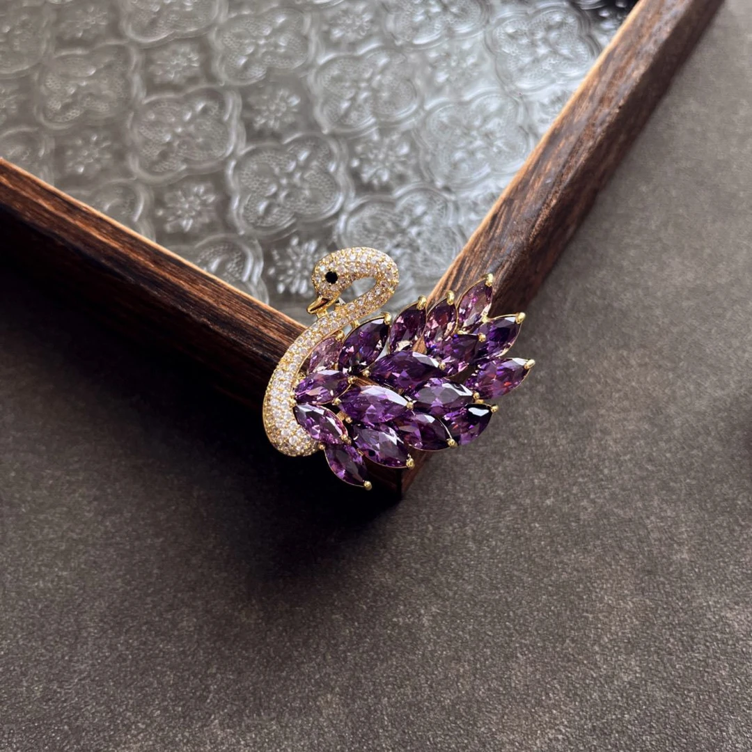 铜合金胸针 高档胸针气质奢华水晶天鹅韩版胸花别针大气百搭