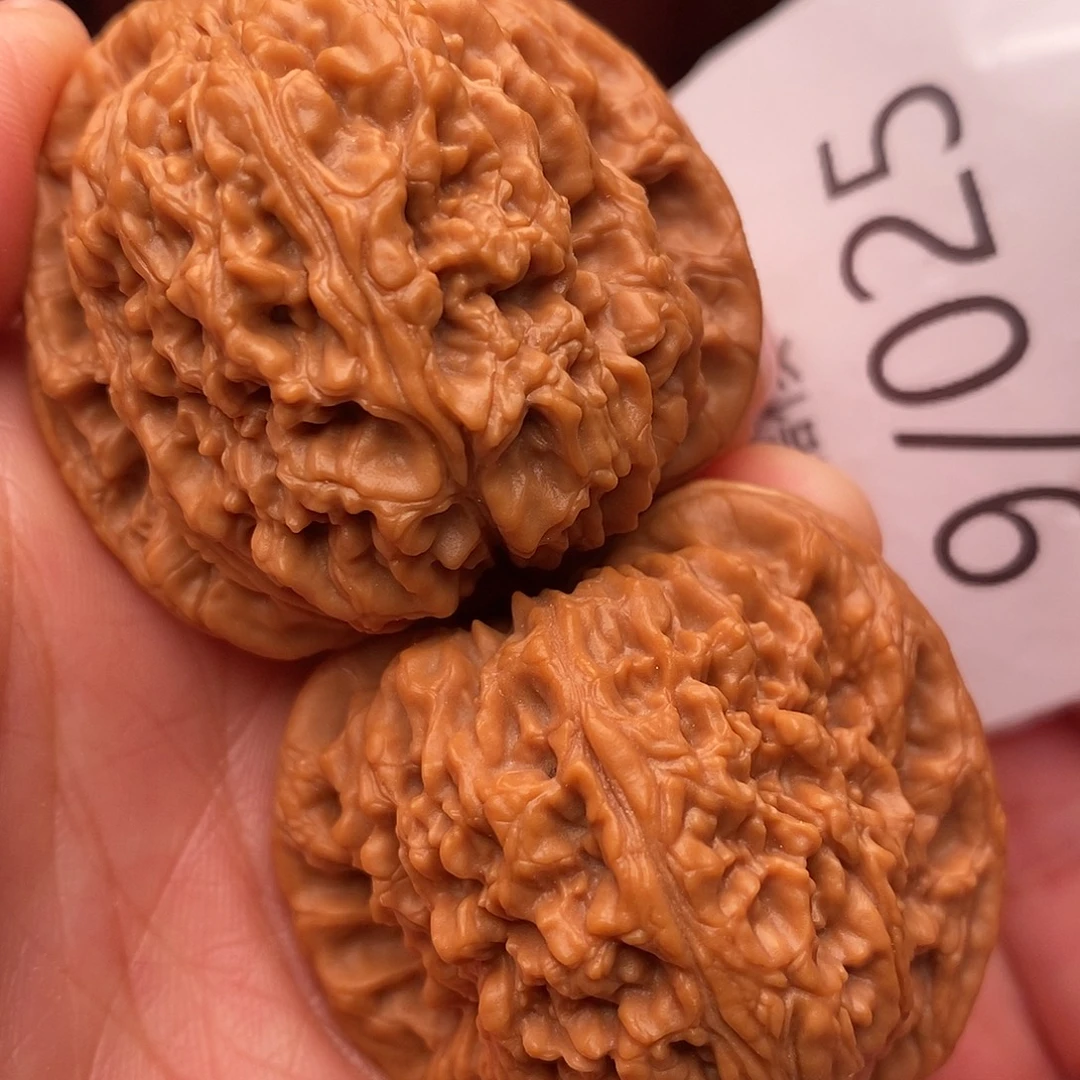 老***志文玩核桃把件44南疆石