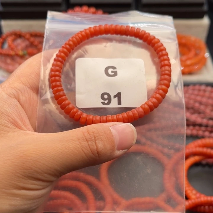 南红玛瑙未镶嵌多样性发货默认微瑕称重6mm