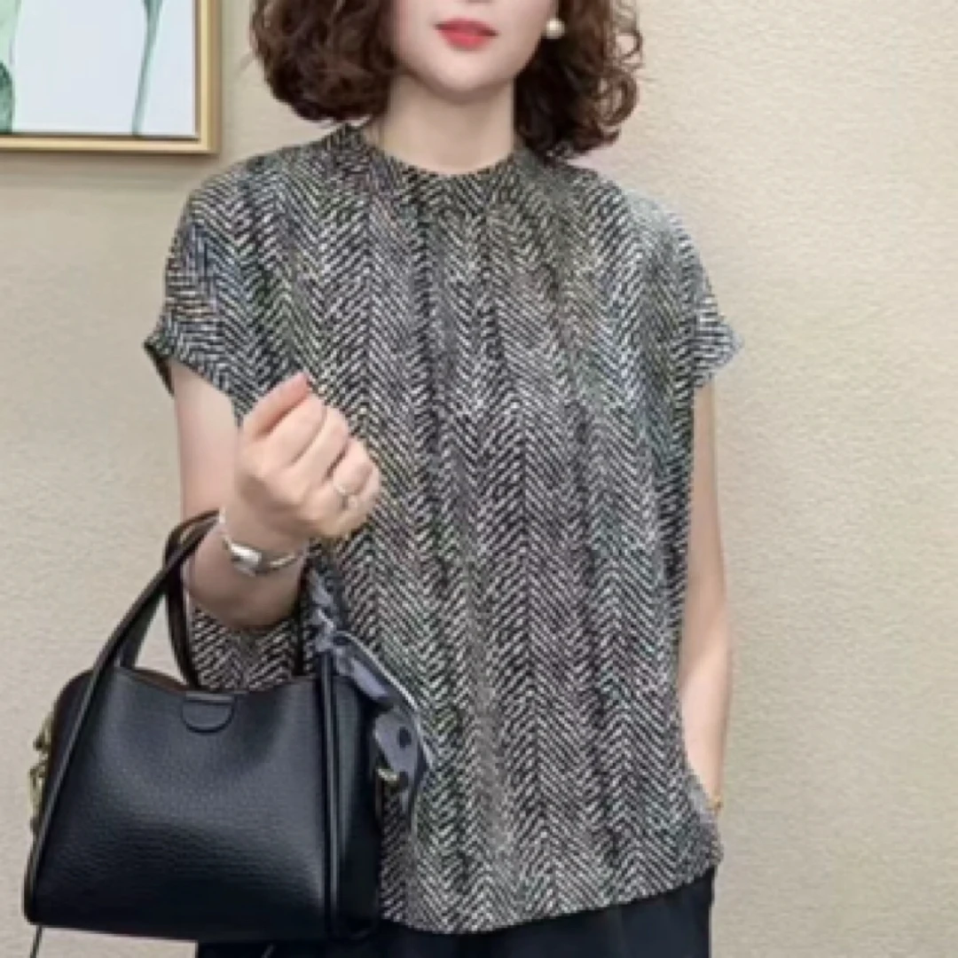 763-（现货）新款时尚洋气百搭减龄圆领气质短袖设计感女T恤