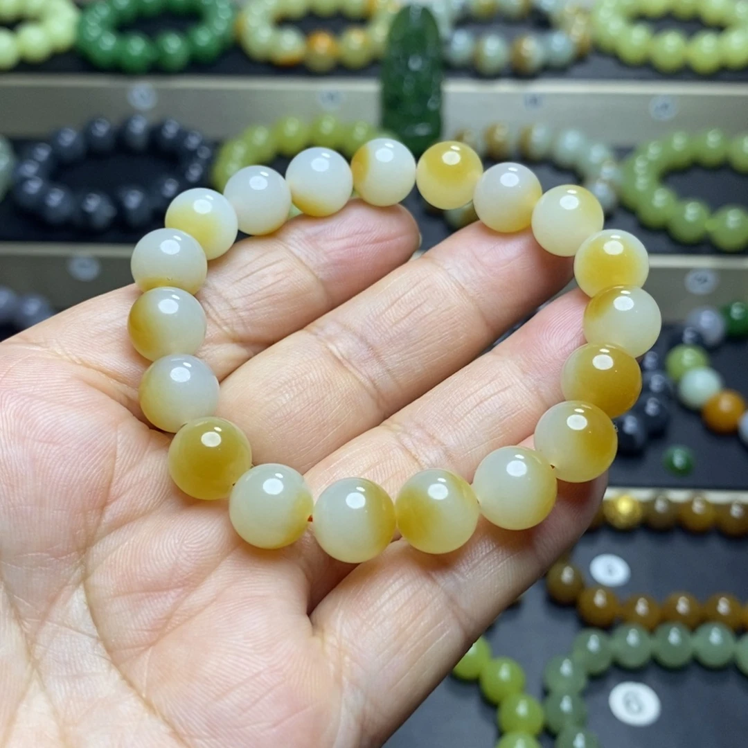 和田玉未镶嵌手串