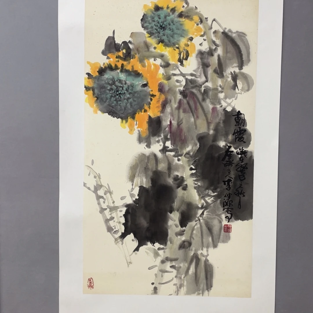 国画艺术家真人手绘