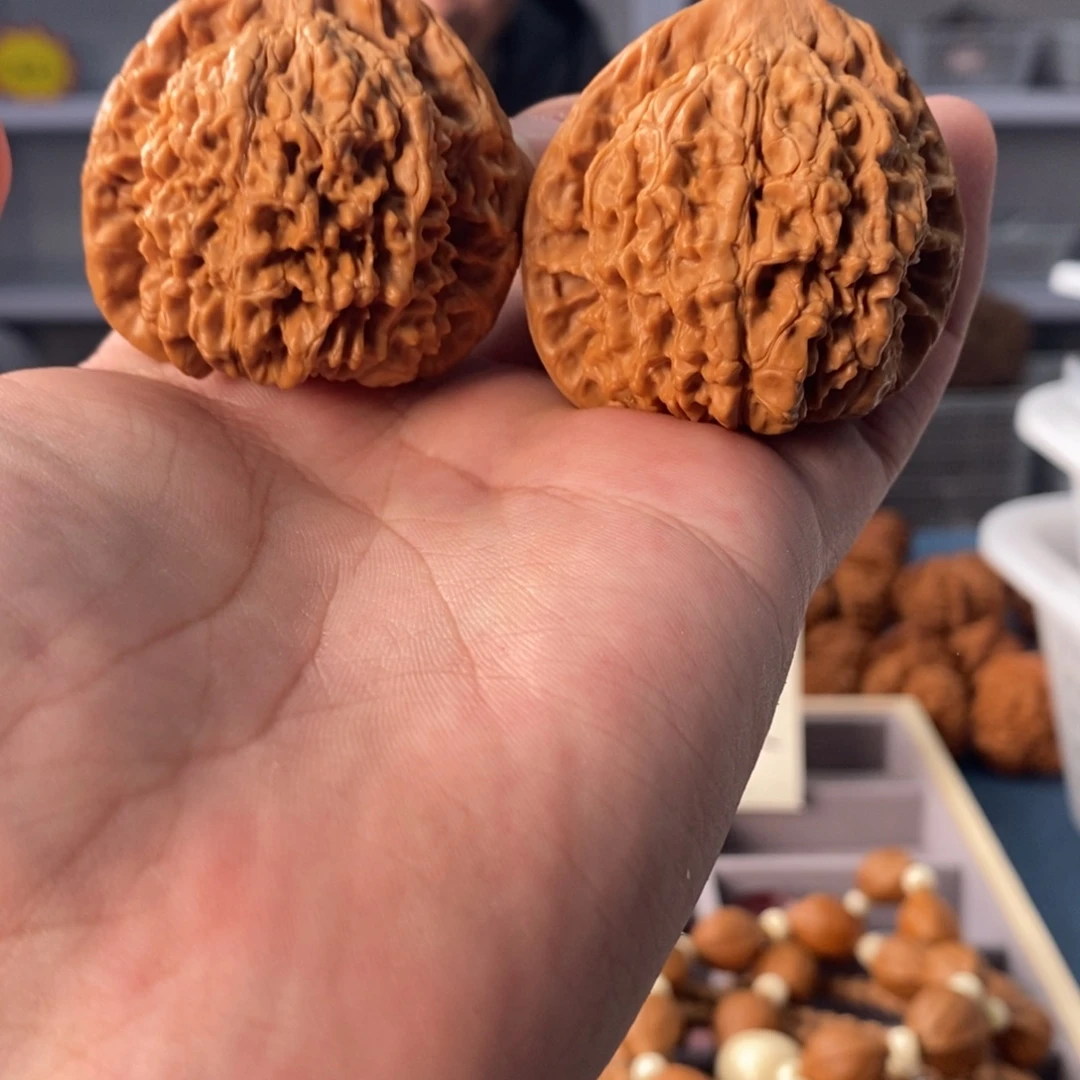 把件文玩核桃全品凹底官帽48