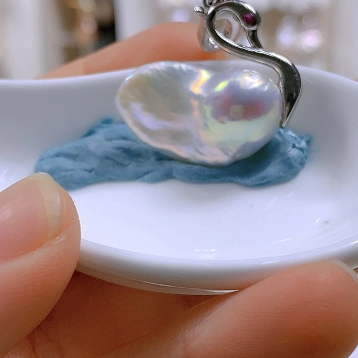 淡水珍珠颈饰合金