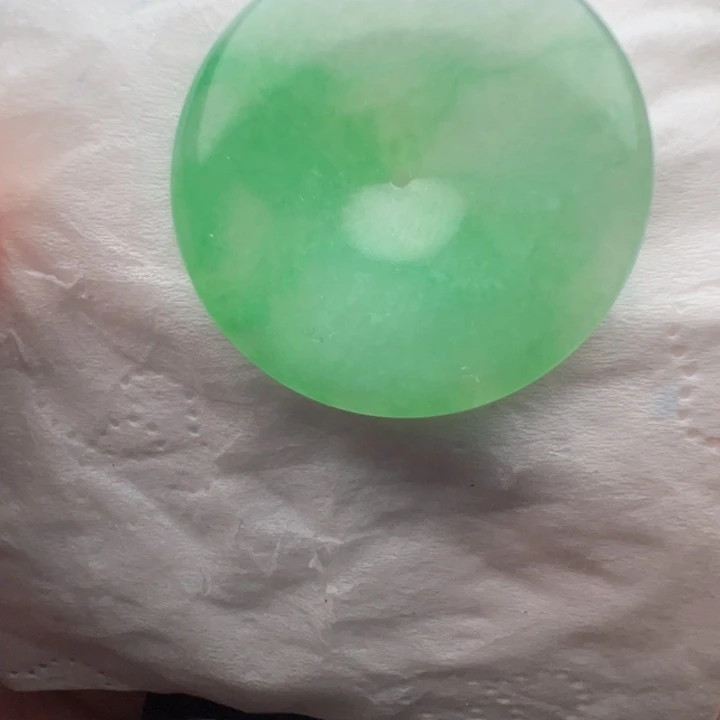 定制翡翠未镶嵌包抛光