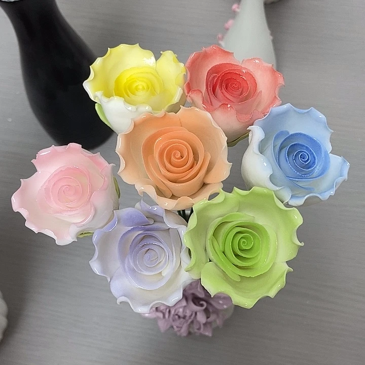 陶瓷纯手工捏花设计
