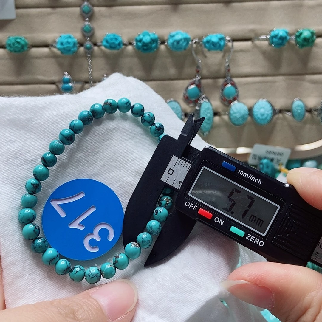 未镶嵌南红玛瑙珠宝奇石