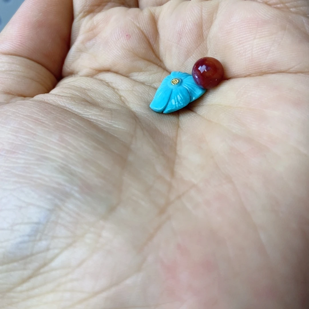 娇***儿未镶嵌配饰南红玛瑙