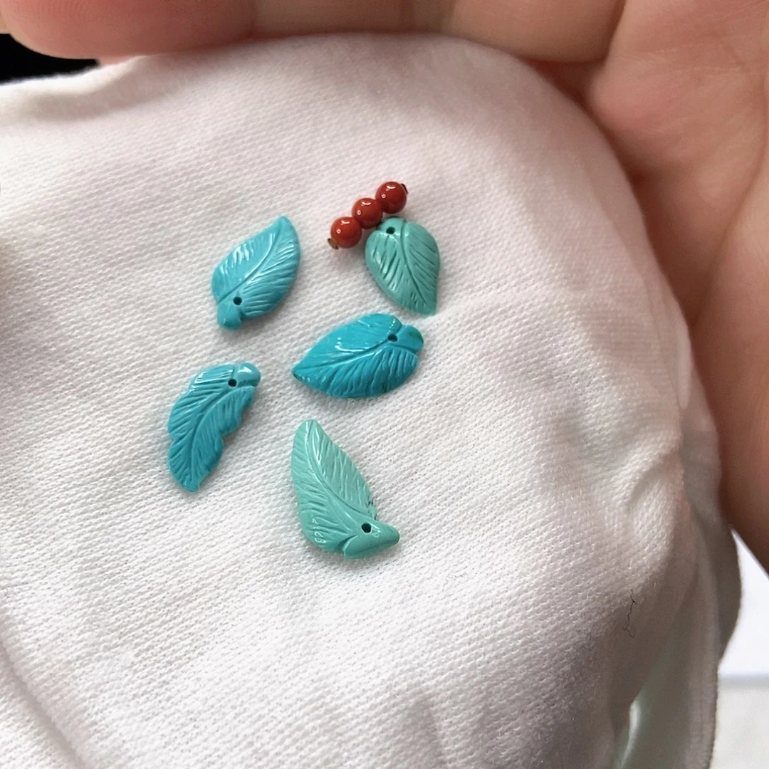 南红玛瑙未镶嵌珠宝奇石