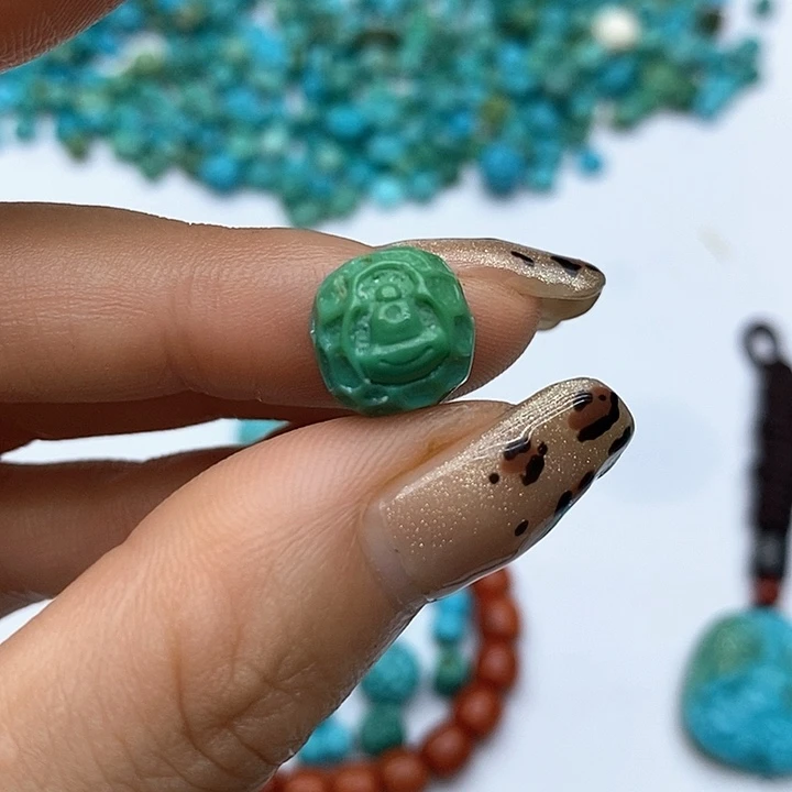 绿松石未镶嵌珠宝奇石