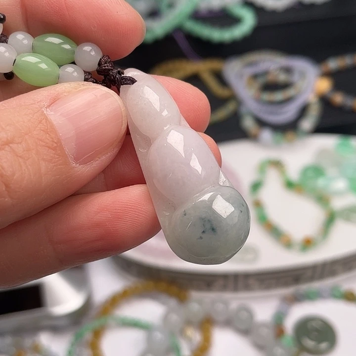 翡翠未镶嵌手链连中三元