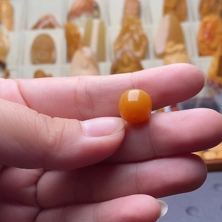 石英质玉（缅黄）缅黄配饰未镶嵌