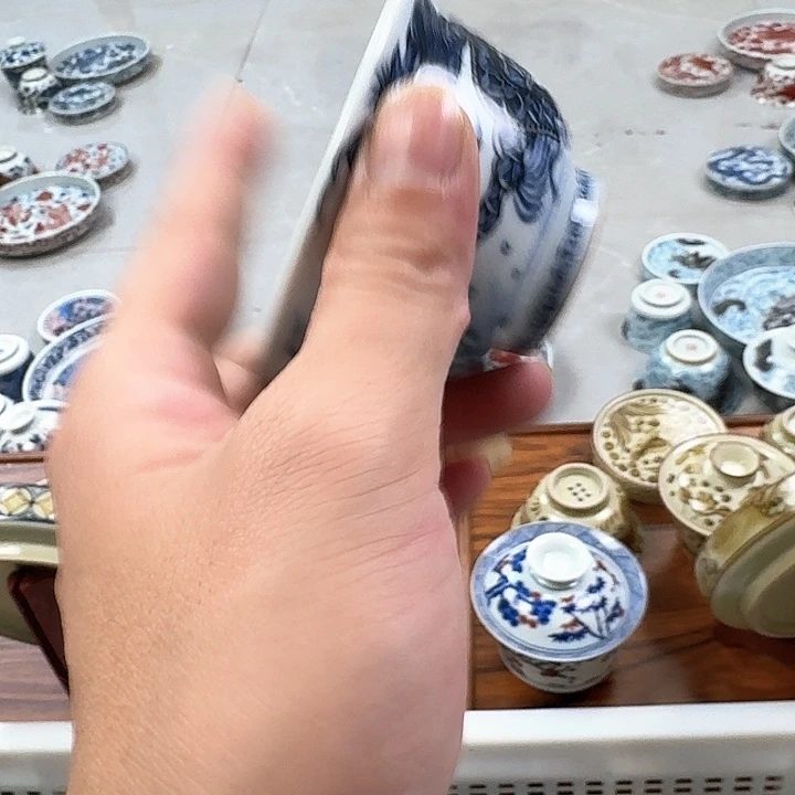 瓷片青花鱼化龙主人杯景德镇