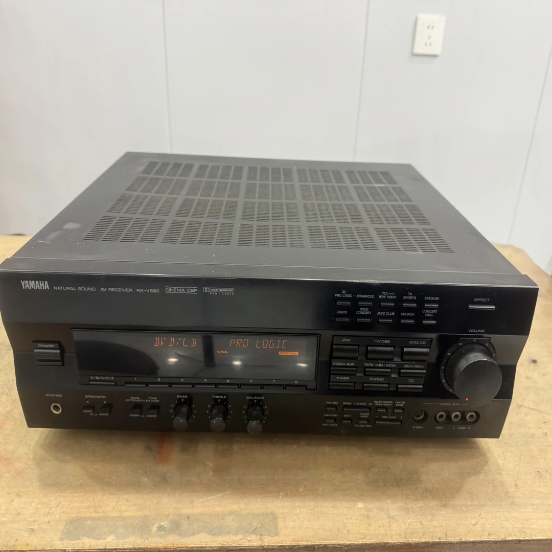 8新 Yamaha/雅马哈 二手雅马哈692功放机，运费自理，不支持无理由