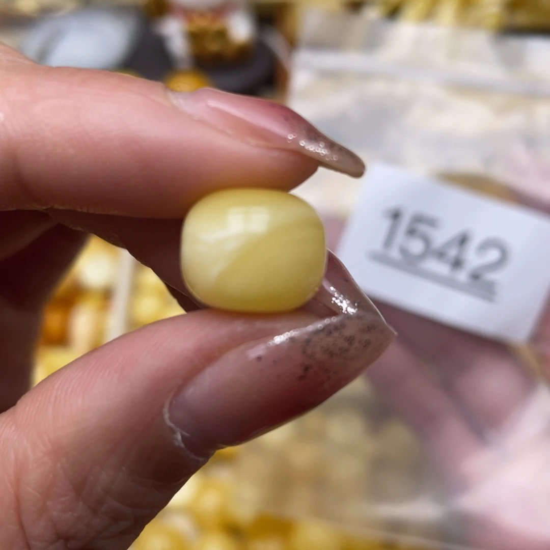 蜜蜡珠宝奇石未镶嵌13.1