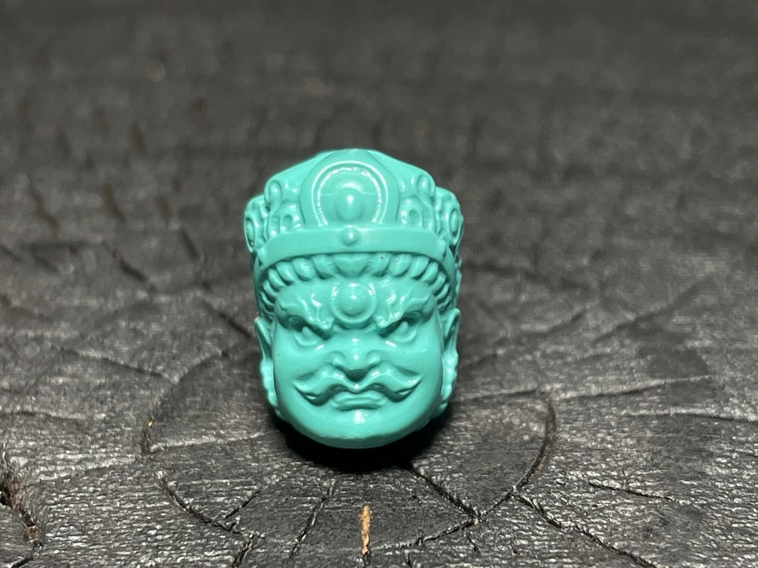 7510 黄财神精美背云配饰