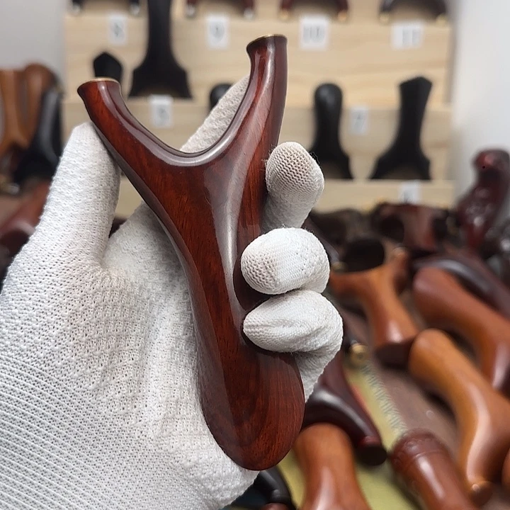 15号紫檀刀峰木木木