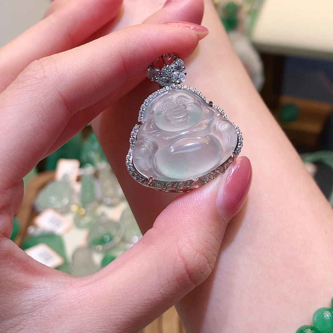 石英质玉（非洲翠）银S925镶嵌颈饰佛公