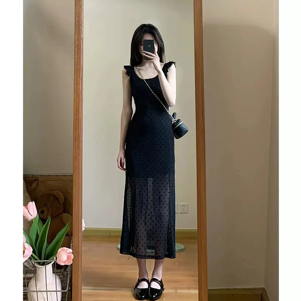 2025夏季小飞袖黑色波点雪纺连衣裙收腰气质修身包臀吊带长裙子