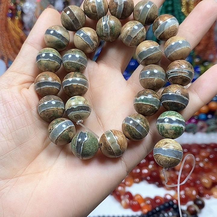 玛瑙/玉髓未镶嵌珠宝半成品一线玛瑙卡14mm