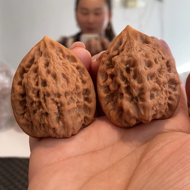 文玩核桃吊坠小*金公子