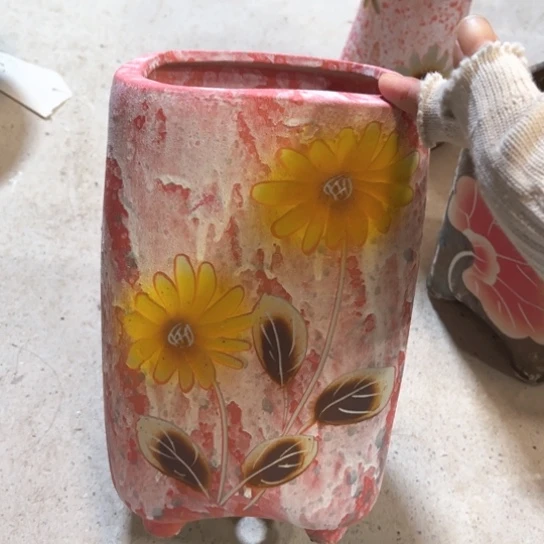 罐默认微瑕，有孔编号18-230