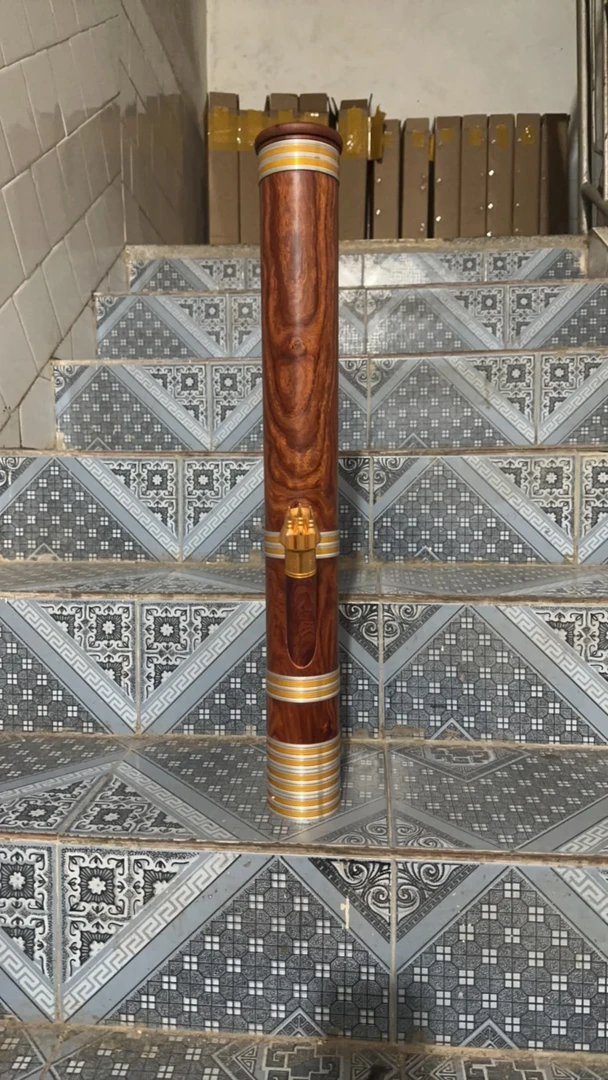 中号花枝木水烟筒