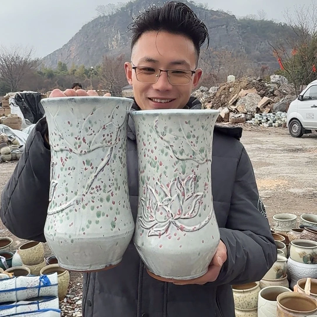 紫砂花盆口14.5高28（两个荷花老庄