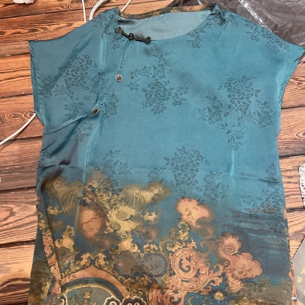 一袭华裳染芳华吉祥旗袍上衣