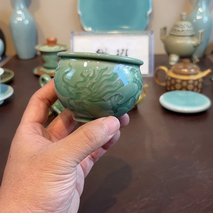 瓷片龙泉青瓷龙泉青瓷