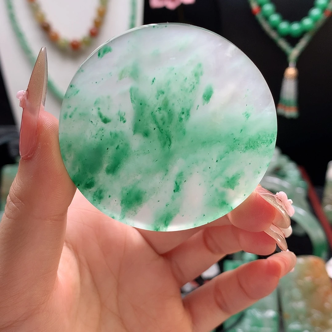 石英质玉未镶嵌吊坠