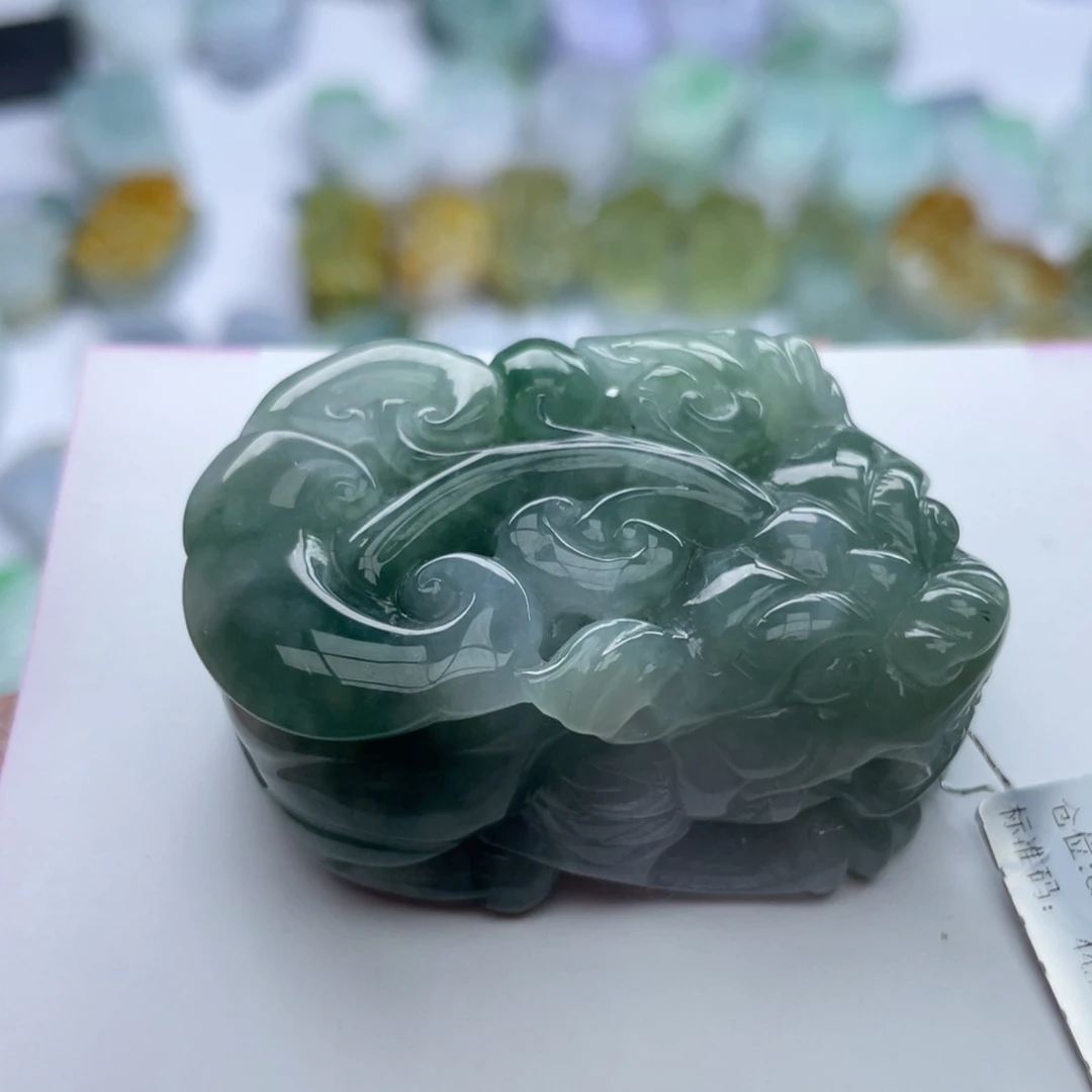 翡翠颈饰未镶嵌子*貔貅