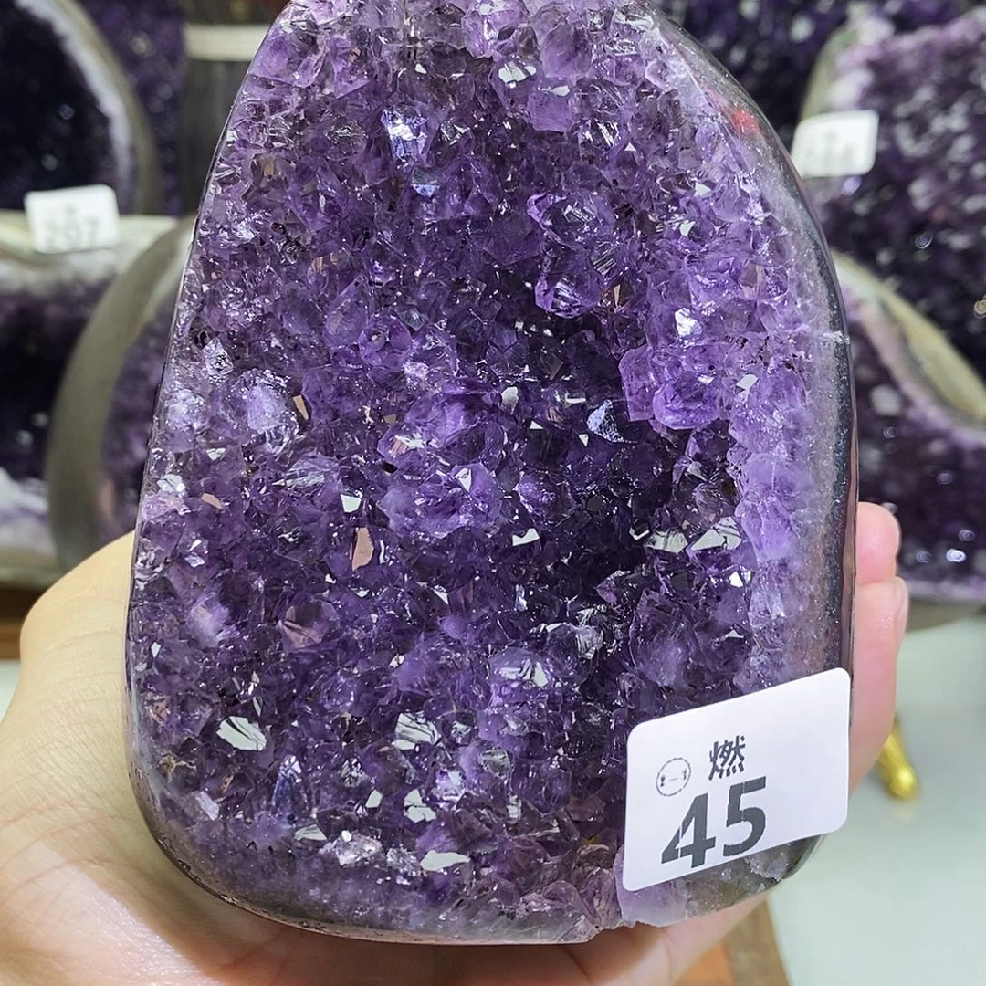 紫晶大型摆件（非配饰）未镶嵌