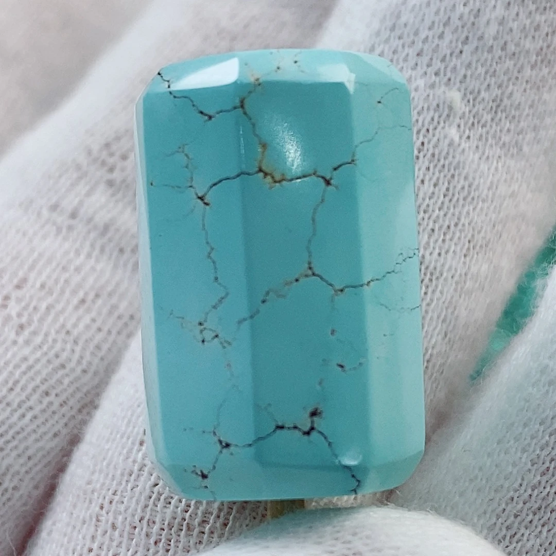 绿松石未镶嵌原矿无优化