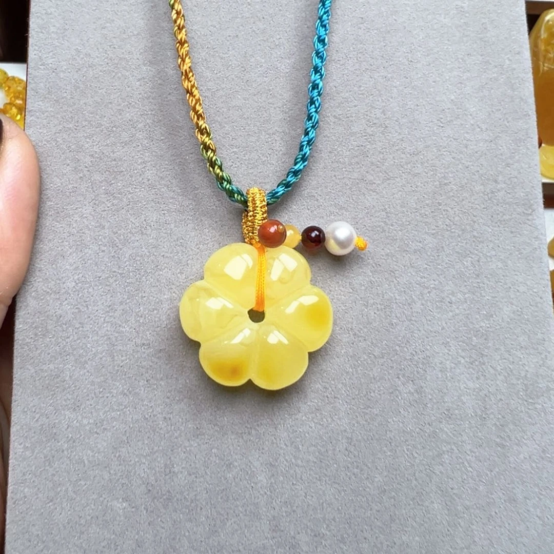 琥珀吊坠(不含链)未镶嵌