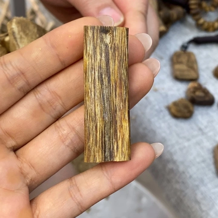 沉香碎屑沉香4克奇楠沉香