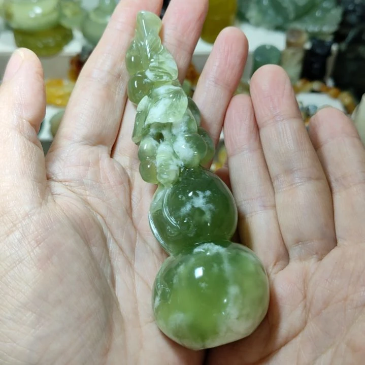未镶嵌岫玉手把件款式