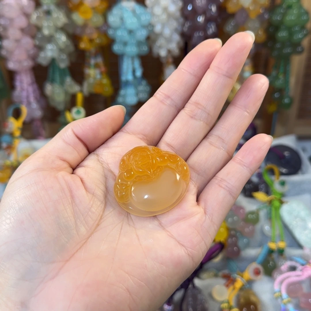 郑***郑未镶嵌钥匙挂件玛瑙/玉髓