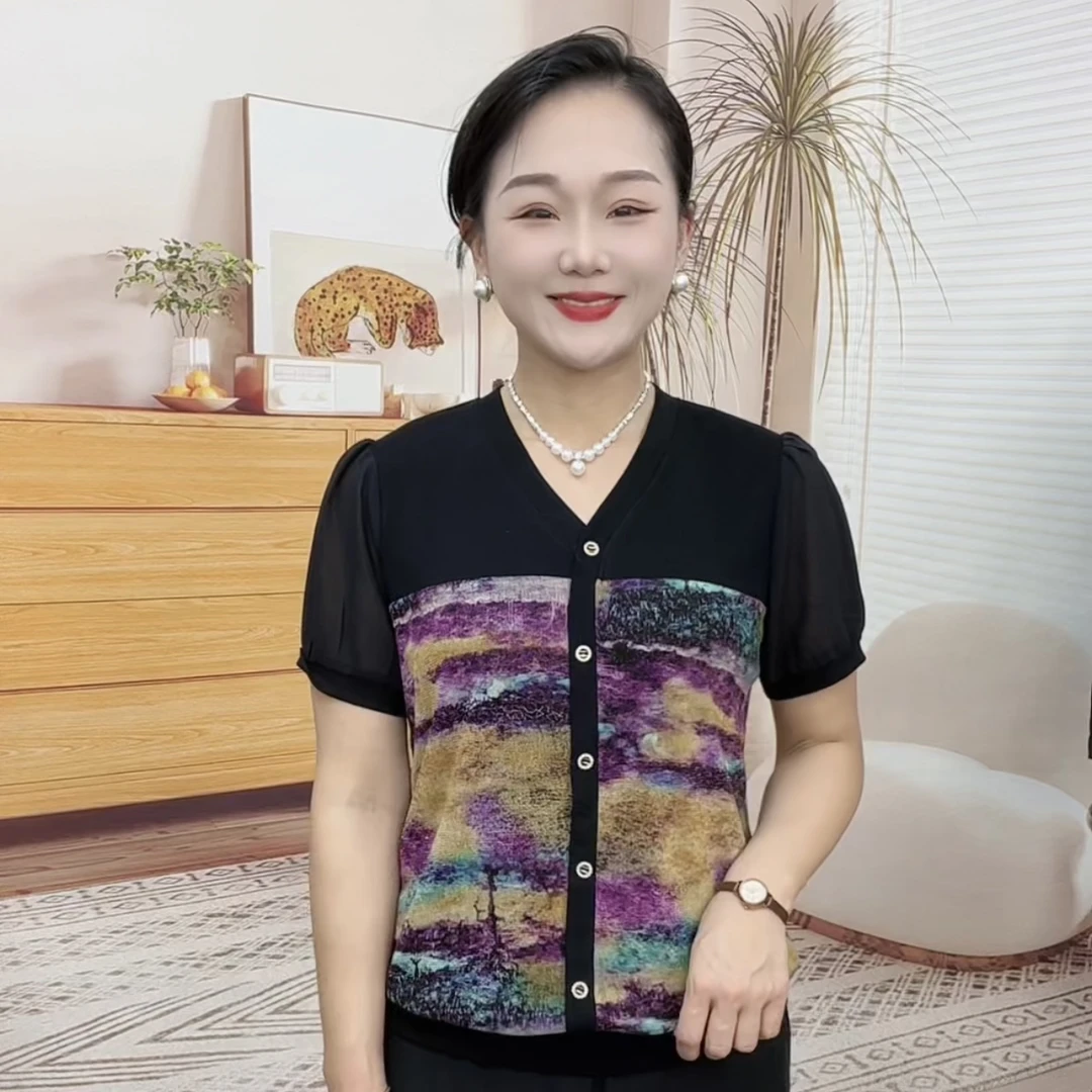 妈妈装流行欧若拉V领拼接时尚潮牌中老年女装宽松女士独特短袖