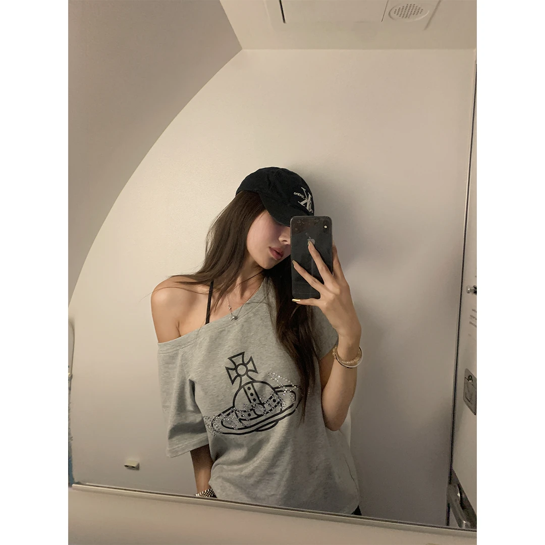 美式复古灰色一字肩短袖T恤女装2025夏季设计感宽松显瘦露肩上衣