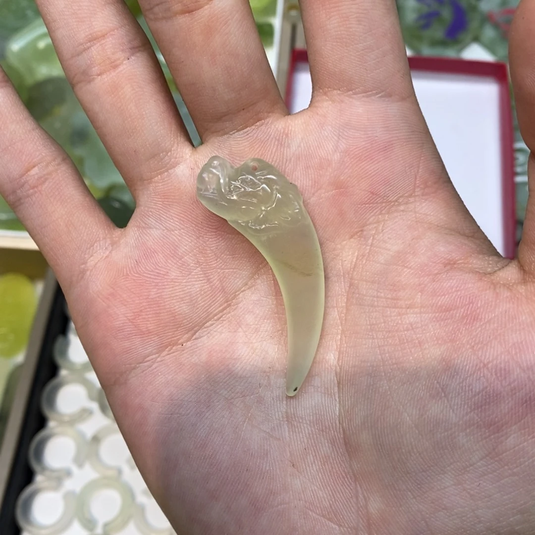 岫玉未镶嵌吊坠(不含链)两单包邮