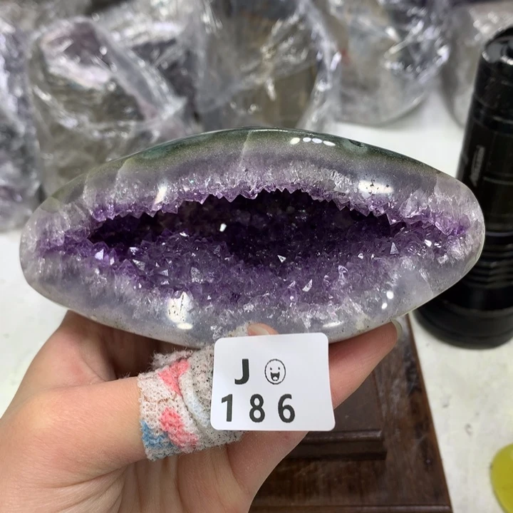 水晶大型摆件（非配饰）未镶嵌